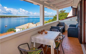 Cozy Apartment In Barbat-Rab With House Sea View